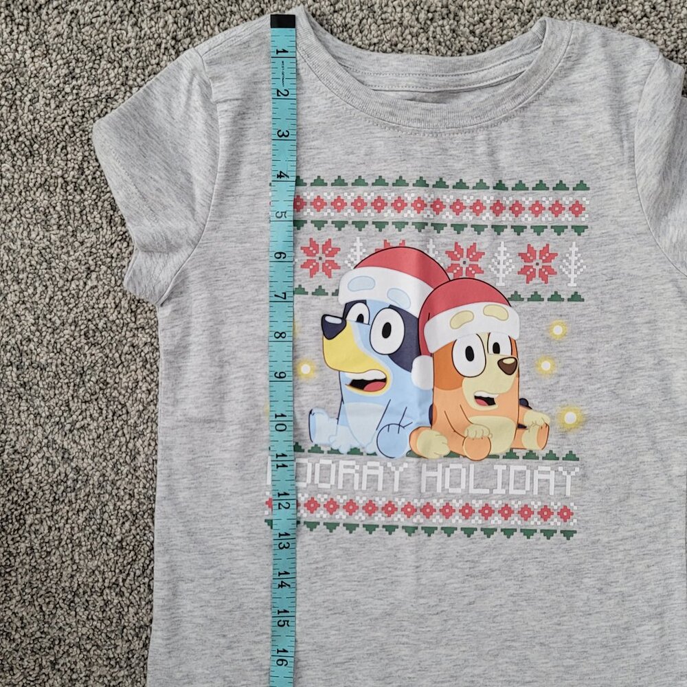 Bluey Grey Happy Holidays Size Small 6/7 New with Tag! - Picture 5 of 6